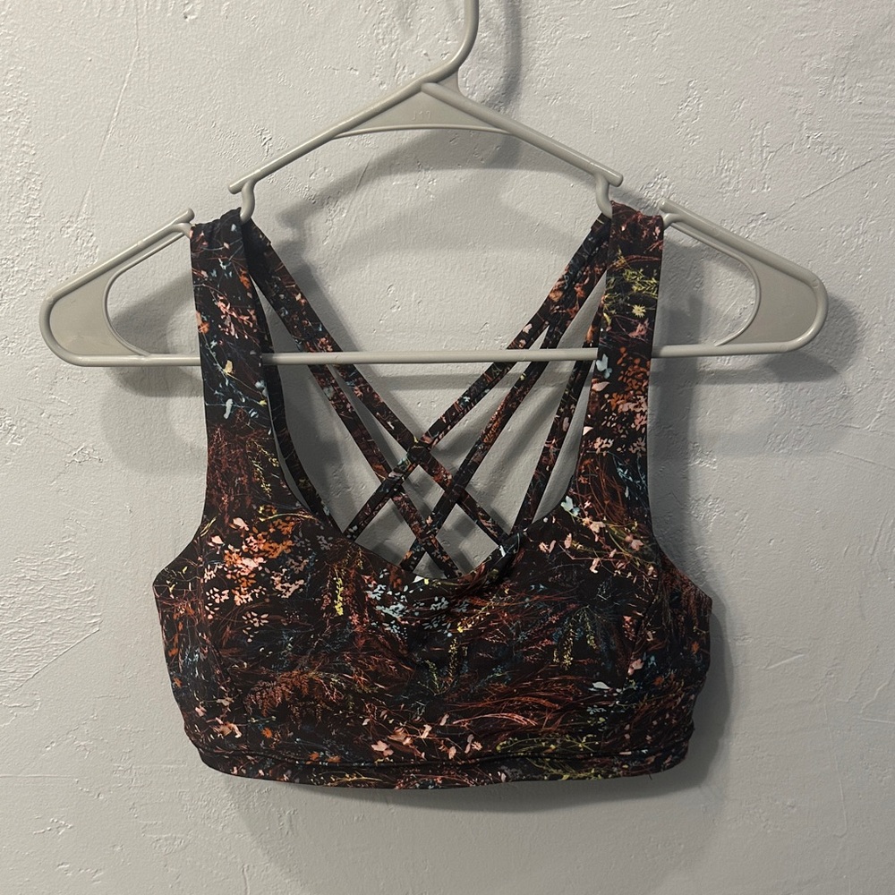 lululemon athletica Free to be Serene